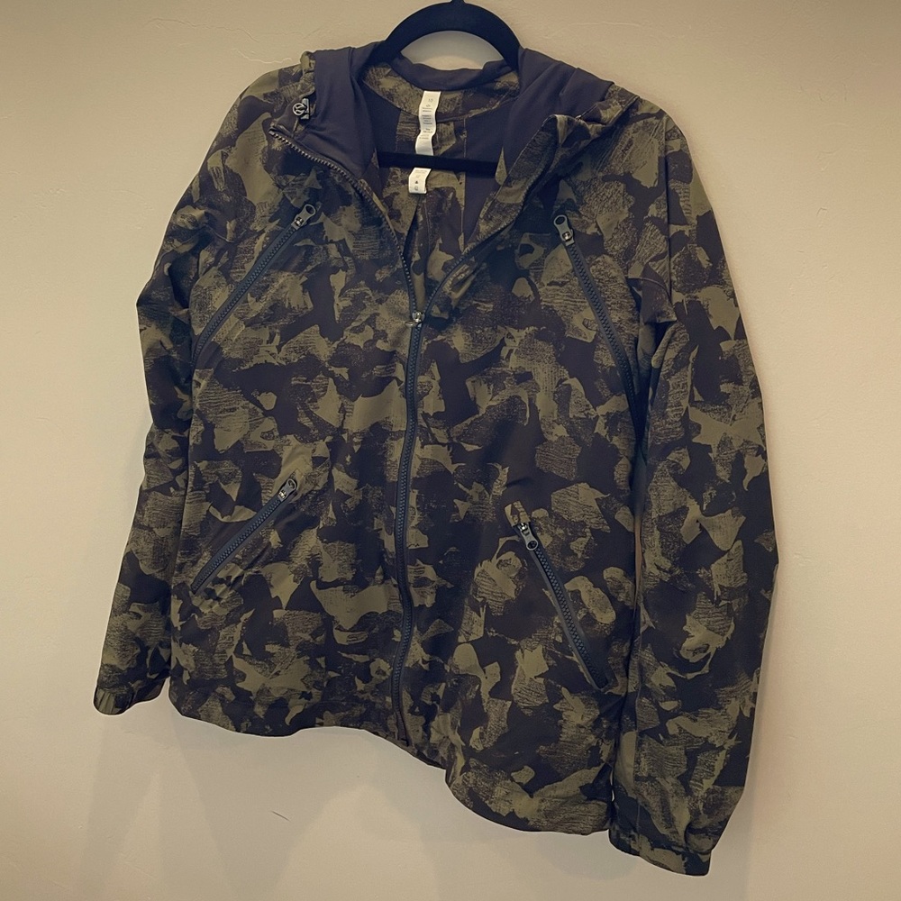 Lululemon Jacket